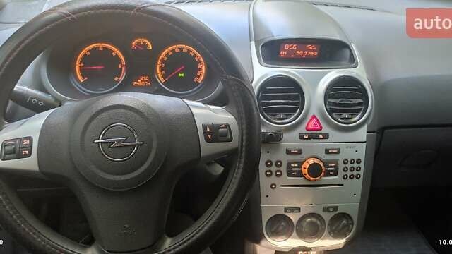 Сірий Опель Корса, об'ємом двигуна 1.25 л та пробігом 248 тис. км за 4400 $, фото 30 на Automoto.ua