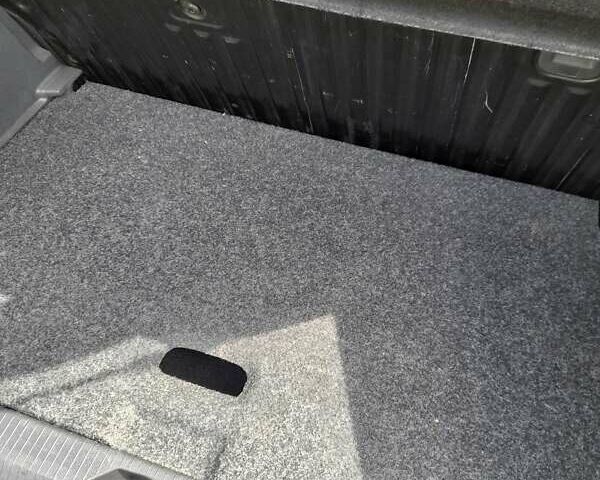 Сірий Опель Корса, об'ємом двигуна 1.4 л та пробігом 177 тис. км за 5500 $, фото 5 на Automoto.ua