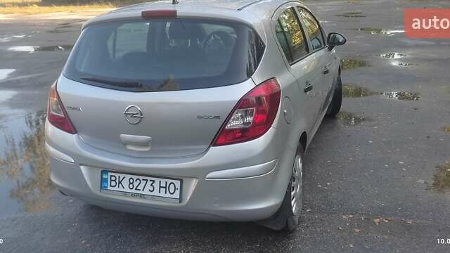 Сірий Опель Корса, об'ємом двигуна 1.25 л та пробігом 248 тис. км за 4400 $, фото 15 на Automoto.ua