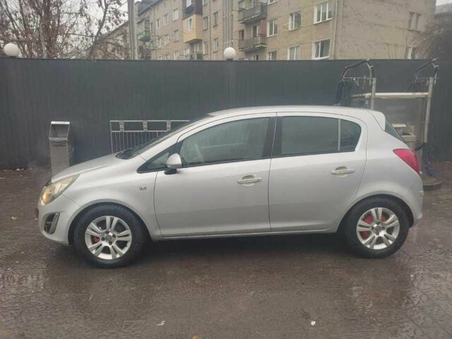 Серый Опель Корса, объемом двигателя 1.2 л и пробегом 325 тыс. км за 4800 $, фото 4 на Automoto.ua