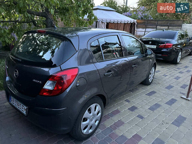 Сірий Опель Корса, об'ємом двигуна 1.25 л та пробігом 230 тис. км за 4200 $, фото 3 на Automoto.ua