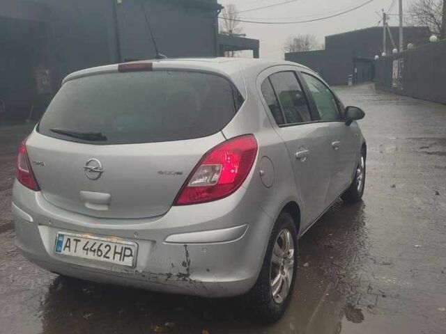 Серый Опель Корса, объемом двигателя 1.2 л и пробегом 325 тыс. км за 4800 $, фото 13 на Automoto.ua