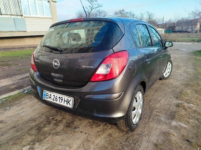 Серый Опель Корса, объемом двигателя 1.3 л и пробегом 273 тыс. км за 4999 $, фото 5 на Automoto.ua