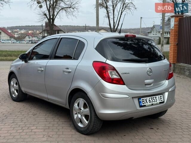 Серый Опель Корса, объемом двигателя 1.25 л и пробегом 292 тыс. км за 4500 $, фото 2 на Automoto.ua