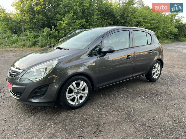 Сірий Опель Корса, об'ємом двигуна 1.3 л та пробігом 218 тис. км за 6950 $, фото 26 на Automoto.ua