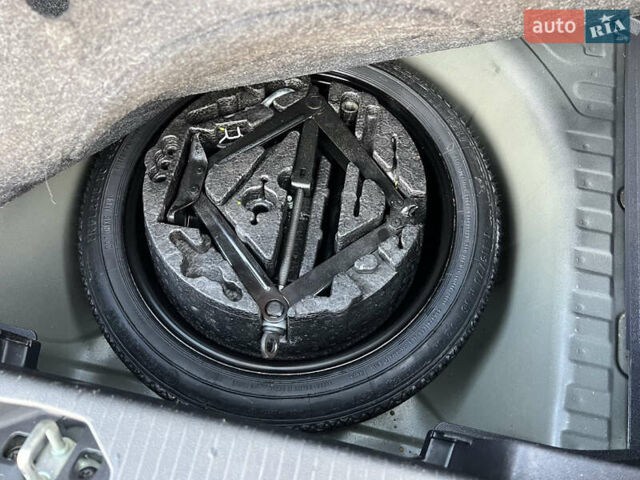 Сірий Опель Корса, об'ємом двигуна 1.3 л та пробігом 218 тис. км за 6950 $, фото 9 на Automoto.ua