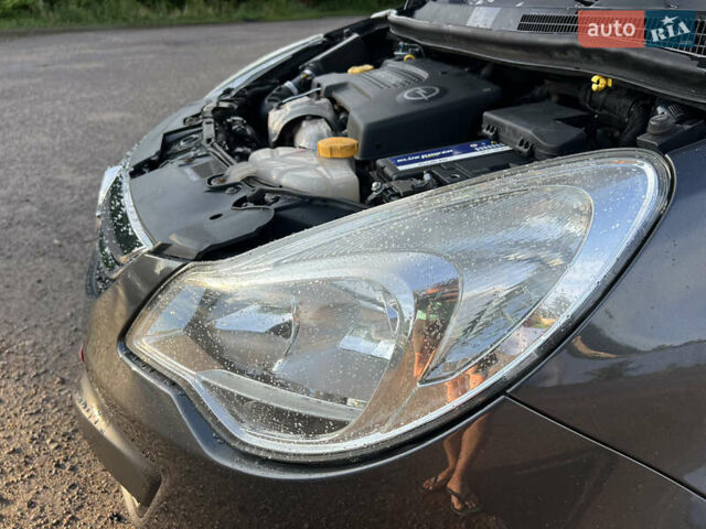 Сірий Опель Корса, об'ємом двигуна 1.3 л та пробігом 218 тис. км за 6950 $, фото 21 на Automoto.ua