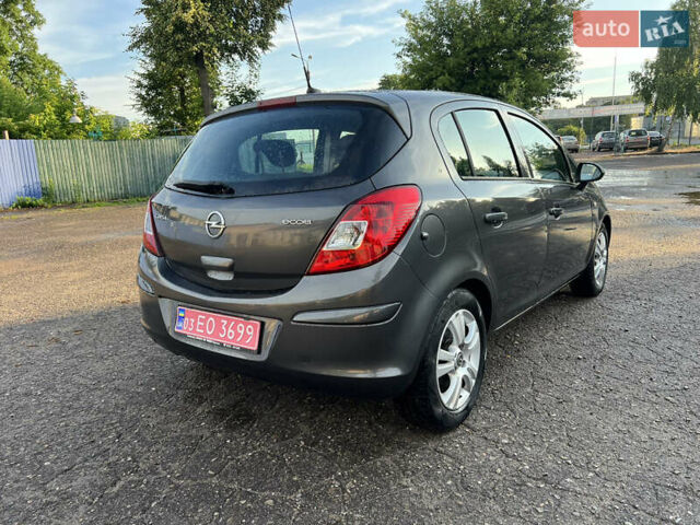 Сірий Опель Корса, об'ємом двигуна 1.3 л та пробігом 218 тис. км за 6950 $, фото 5 на Automoto.ua