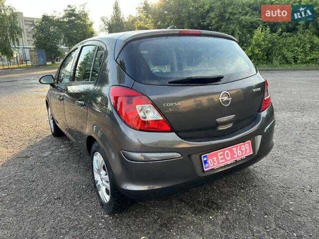 Сірий Опель Корса, об'ємом двигуна 1.3 л та пробігом 218 тис. км за 6950 $, фото 7 на Automoto.ua
