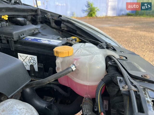 Сірий Опель Корса, об'ємом двигуна 1.3 л та пробігом 218 тис. км за 6950 $, фото 20 на Automoto.ua