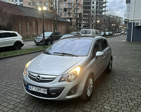 Серый Опель Корса, объемом двигателя 1.4 л и пробегом 208 тыс. км за 7900 $, фото 6 на Automoto.ua