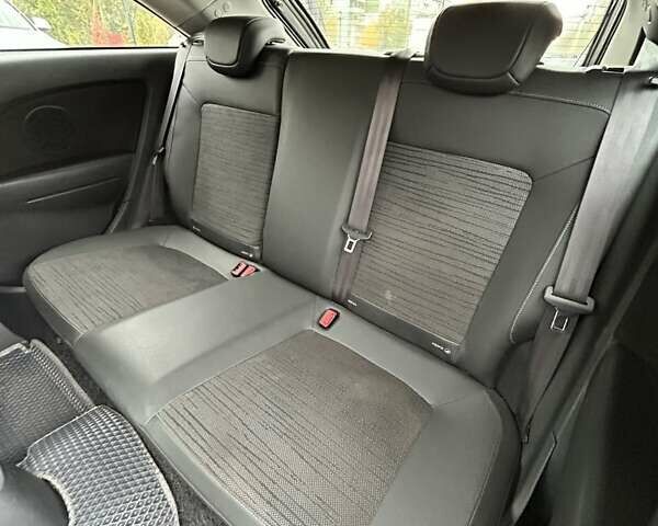 Серый Опель Корса, объемом двигателя 1.23 л и пробегом 172 тыс. км за 6100 $, фото 13 на Automoto.ua