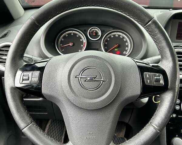 Серый Опель Корса, объемом двигателя 1.23 л и пробегом 172 тыс. км за 6100 $, фото 15 на Automoto.ua