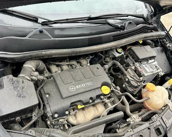 Серый Опель Корса, объемом двигателя 1.23 л и пробегом 172 тыс. км за 6100 $, фото 25 на Automoto.ua