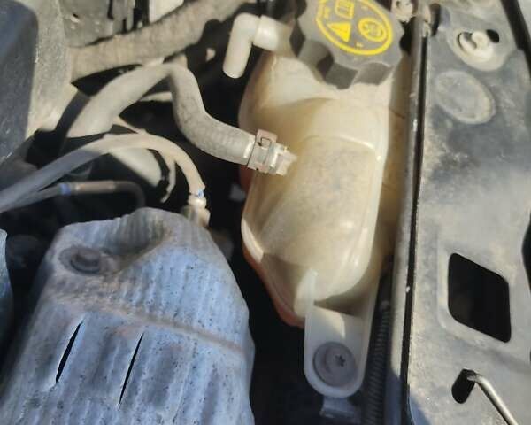 Сірий Опель Корса, об'ємом двигуна 1.25 л та пробігом 190 тис. км за 8200 $, фото 7 на Automoto.ua