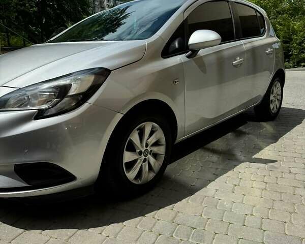 Серый Опель Корса, объемом двигателя 1.25 л и пробегом 194 тыс. км за 7900 $, фото 5 на Automoto.ua