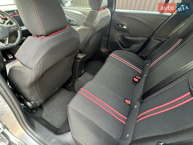 Серый Опель Корса, объемом двигателя 1.2 л и пробегом 35 тыс. км за 16900 $, фото 5 на Automoto.ua