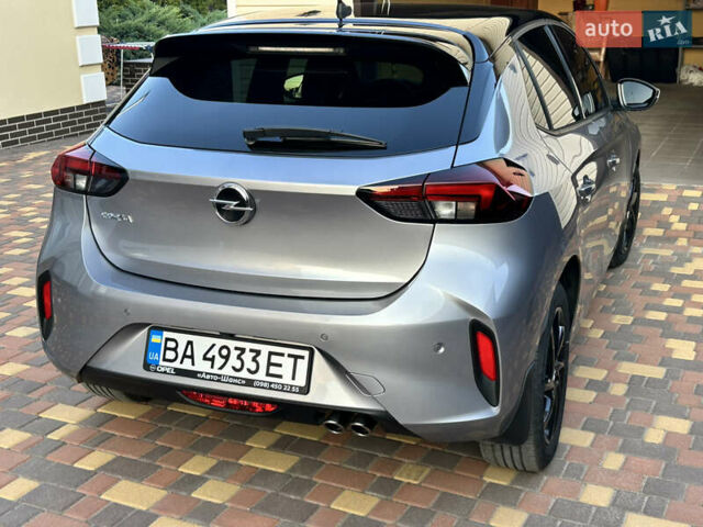 Серый Опель Корса, объемом двигателя 1.2 л и пробегом 35 тыс. км за 16900 $, фото 2 на Automoto.ua