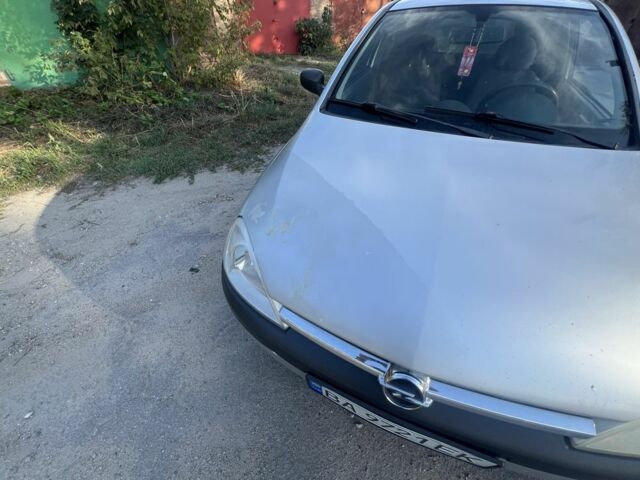 Сірий Опель Корса, об'ємом двигуна 1 л та пробігом 300 тис. км за 1800 $, фото 3 на Automoto.ua