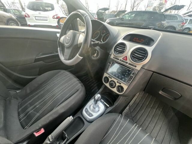 Серый Опель Корса, объемом двигателя 1.2 л и пробегом 181 тыс. км за 4799 $, фото 10 на Automoto.ua