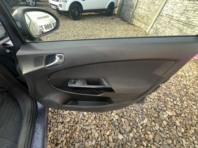 Серый Опель Корса, объемом двигателя 1.2 л и пробегом 181 тыс. км за 4799 $, фото 8 на Automoto.ua