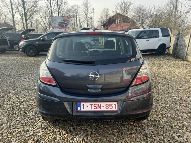 Серый Опель Корса, объемом двигателя 1.2 л и пробегом 181 тыс. км за 4799 $, фото 3 на Automoto.ua