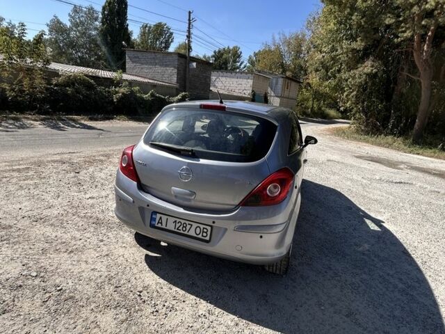 Опель Корса 2008 в Василькове на Automoto.ua Серый Опель Корса, объемом двигателя 1.2 л и пробегом 212 тыс. км за 3100 $, фото 1 на Automoto.ua