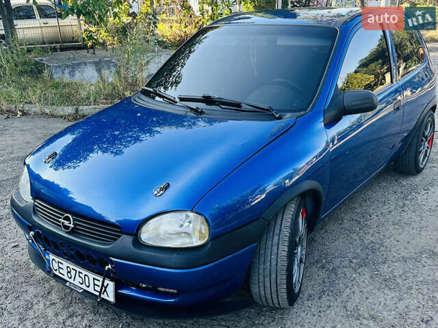 Синий Опель Корса, объемом двигателя 1.2 л и пробегом 100 тыс. км за 5500 $, фото 1 на Automoto.ua