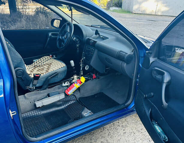 Синий Опель Корса, объемом двигателя 1.2 л и пробегом 100 тыс. км за 5500 $, фото 7 на Automoto.ua