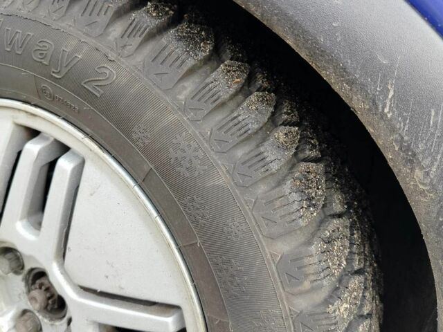 Синій Опель Корса, об'ємом двигуна 1.4 л та пробігом 300 тис. км за 1600 $, фото 3 на Automoto.ua