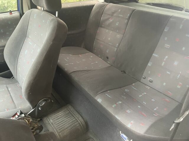 Опель Корса 1995 в Черновцах на Automoto.ua Синий Опель Корса, объемом двигателя 1.2 л и пробегом 190 тыс. км за 1800 $, фото 10 на Automoto.ua