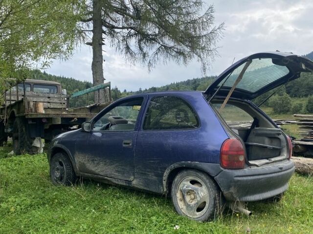 Синий Опель Корса, объемом двигателя 1.5 л и пробегом 185 тыс. км за 475 $, фото 1 на Automoto.ua