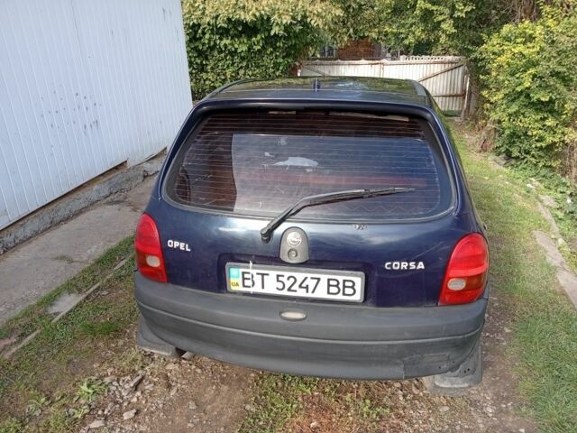 Синий Опель Корса, объемом двигателя 1 л и пробегом 35 тыс. км за 1300 $, фото 4 на Automoto.ua