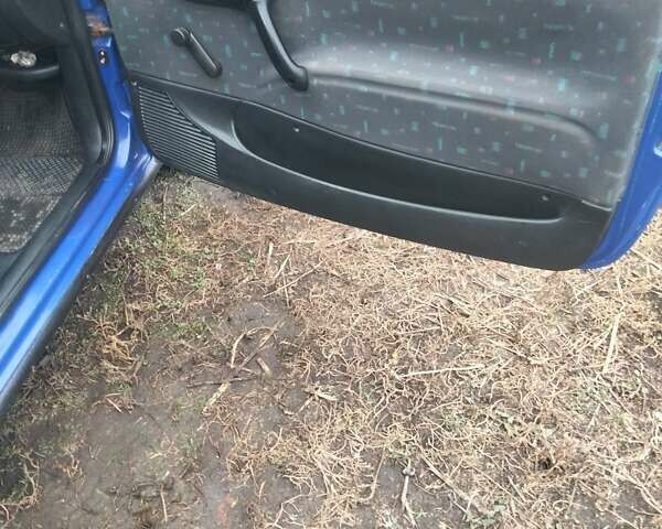 Опель Корса 1998 у Шишаках на Automoto.ua Синій Опель Корса, об'ємом двигуна 1.4 л та пробігом 270 тис. км за 999 $, фото 11 на Automoto.ua