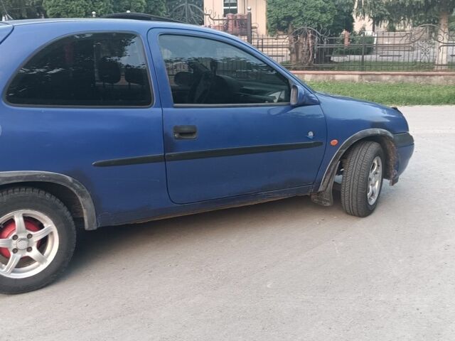 Синий Опель Корса, объемом двигателя 0 л и пробегом 127 тыс. км за 850 $, фото 4 на Automoto.ua