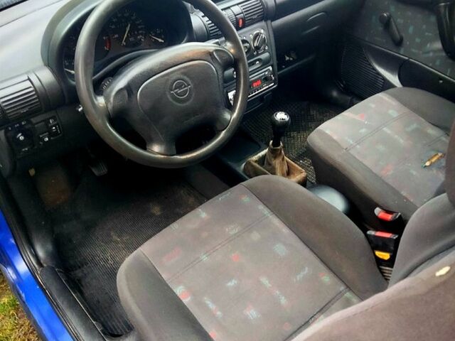 Синій Опель Корса, об'ємом двигуна 1.4 л та пробігом 270 тис. км за 999 $, фото 11 на Automoto.ua