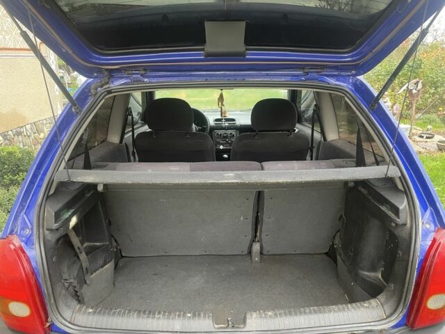 Синий Опель Корса, объемом двигателя 1.2 л и пробегом 190 тыс. км за 1700 $, фото 10 на Automoto.ua