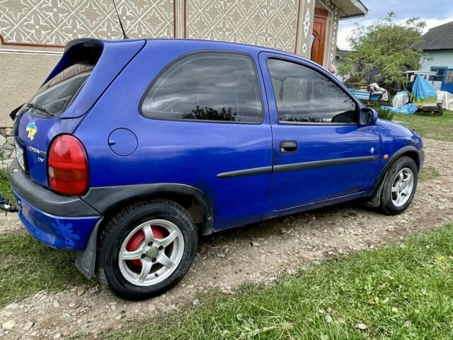 Синий Опель Корса, объемом двигателя 1.2 л и пробегом 190 тыс. км за 1700 $, фото 1 на Automoto.ua