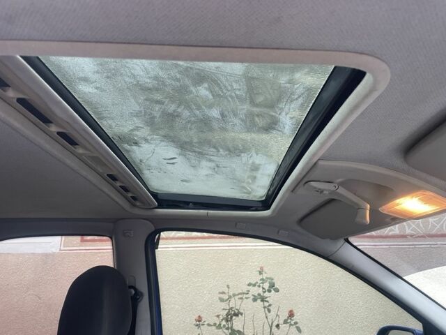 Синий Опель Корса, объемом двигателя 1.2 л и пробегом 190 тыс. км за 1700 $, фото 14 на Automoto.ua