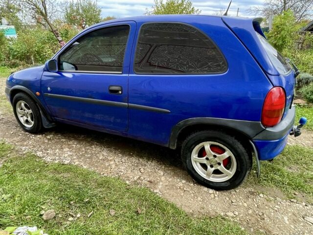 Синий Опель Корса, объемом двигателя 1.2 л и пробегом 190 тыс. км за 1700 $, фото 5 на Automoto.ua