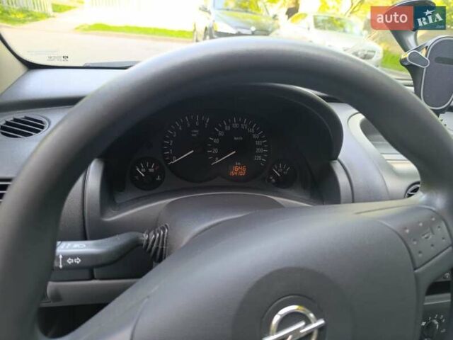 Синій Опель Корса, об'ємом двигуна 1 л та пробігом 154 тис. км за 3200 $, фото 3 на Automoto.ua