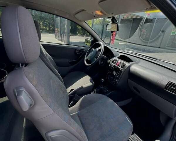 Опель Корса 2001 в Долине на Automoto.ua Синий Опель Корса, объемом двигателя 0.97 л и пробегом 230 тыс. км за 2000 $, фото 1 на Automoto.ua