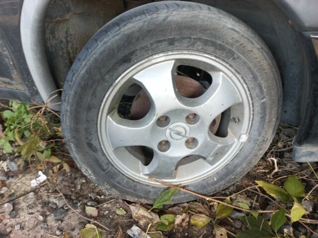 Опель Корса 2001 в Луцке на Automoto.ua Синий Опель Корса, объемом двигателя 0 л и пробегом 100 тыс. км за 100 $, фото 3 на Automoto.ua