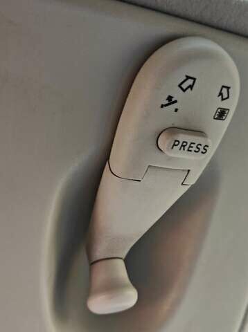 Синій Опель Корса, об'ємом двигуна 0.97 л та пробігом 180 тис. км за 3100 $, фото 8 на Automoto.ua