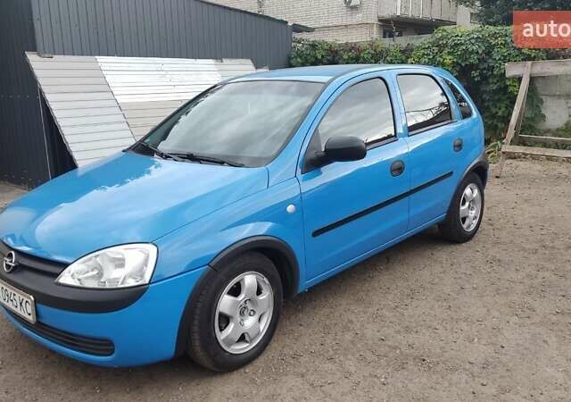 Синий Опель Корса, объемом двигателя 1.2 л и пробегом 203 тыс. км за 3700 $, фото 4 на Automoto.ua