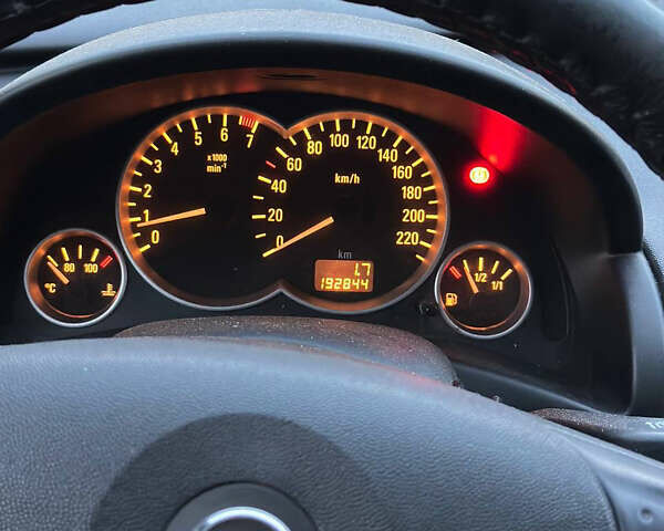 Синий Опель Корса, объемом двигателя 0.97 л и пробегом 193 тыс. км за 3000 $, фото 7 на Automoto.ua