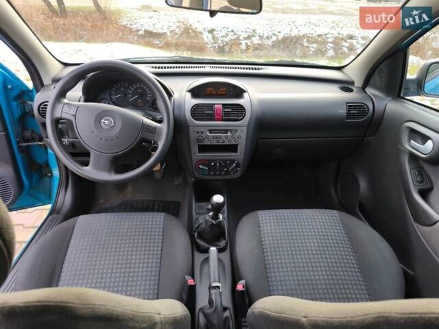 Синій Опель Корса, об'ємом двигуна 1.4 л та пробігом 129 тис. км за 3900 $, фото 10 на Automoto.ua