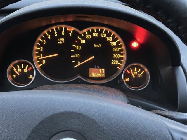 Синий Опель Корса, объемом двигателя 0.97 л и пробегом 193 тыс. км за 3000 $, фото 6 на Automoto.ua