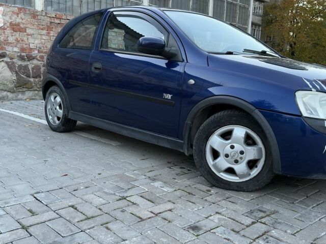 Синий Опель Корса, объемом двигателя 0.97 л и пробегом 193 тыс. км за 3000 $, фото 2 на Automoto.ua