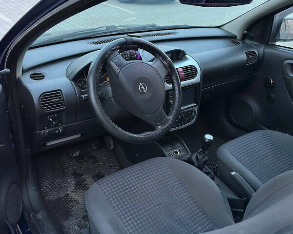 Синий Опель Корса, объемом двигателя 0.97 л и пробегом 193 тыс. км за 2800 $, фото 4 на Automoto.ua